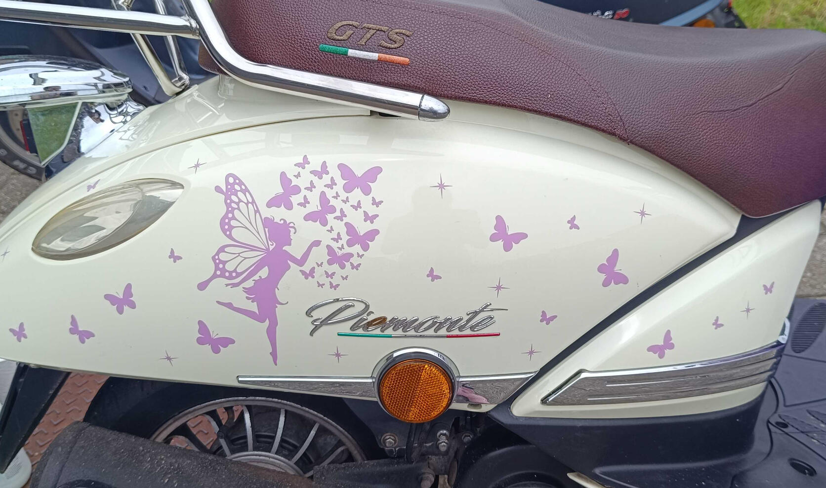 moped side
